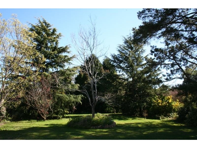 10 Hill St, Bundanoon NSW 2578