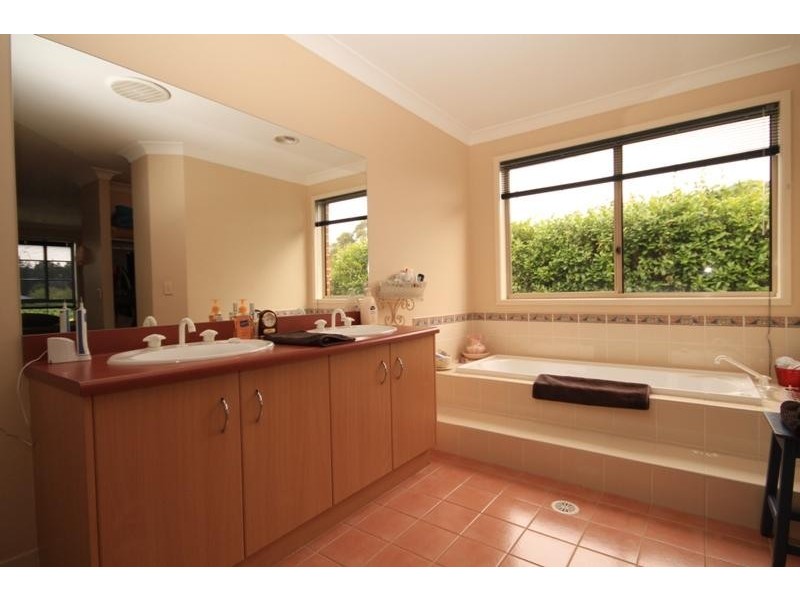 34 Bromhall Rd, Bundanoon NSW 2578