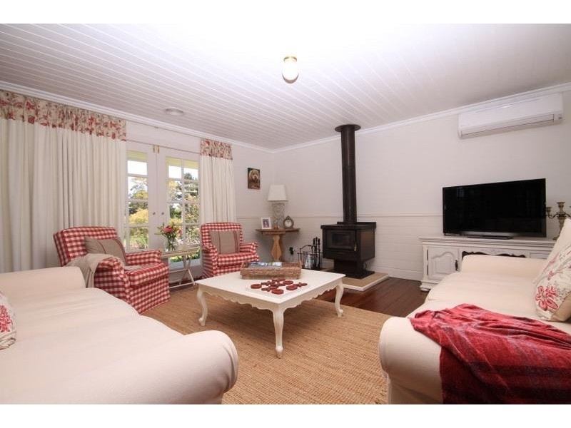 96 Middle Rd, Exeter NSW 2579