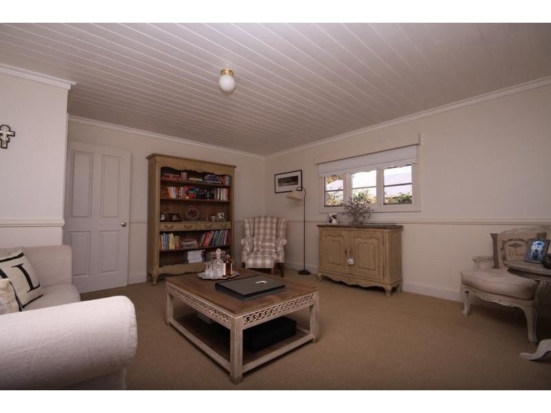 96 Middle Rd, Exeter NSW 2579