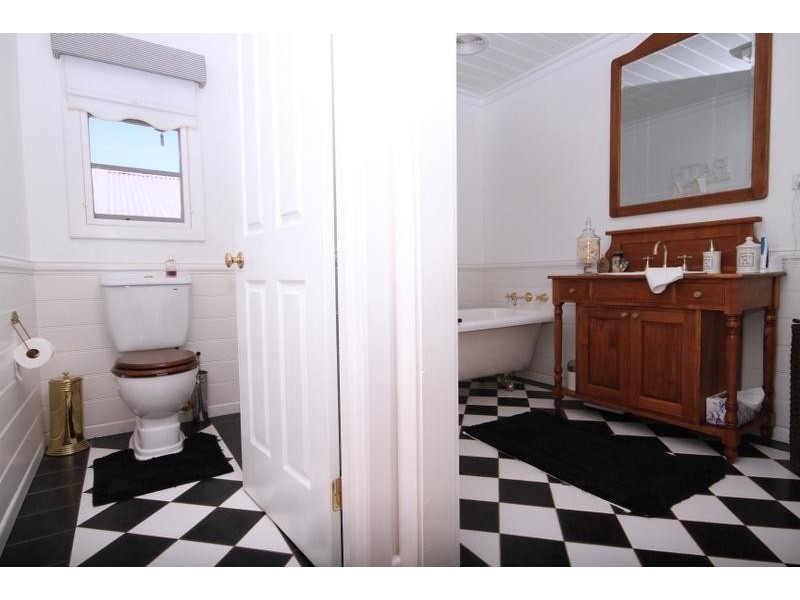 96 Middle Rd, Exeter NSW 2579