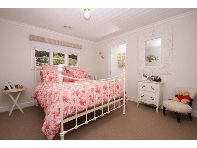 96 Middle Rd, Exeter NSW 2579