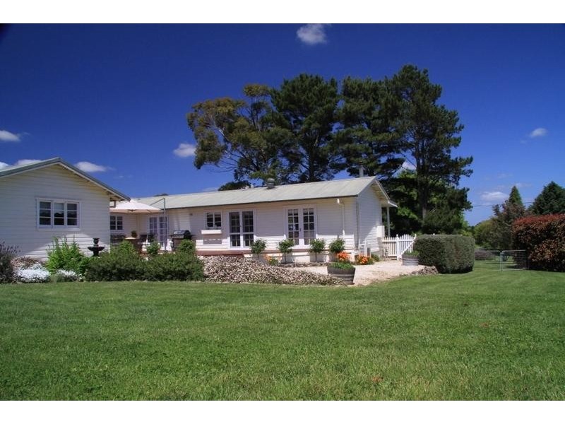 96 Middle Rd, Exeter NSW 2579