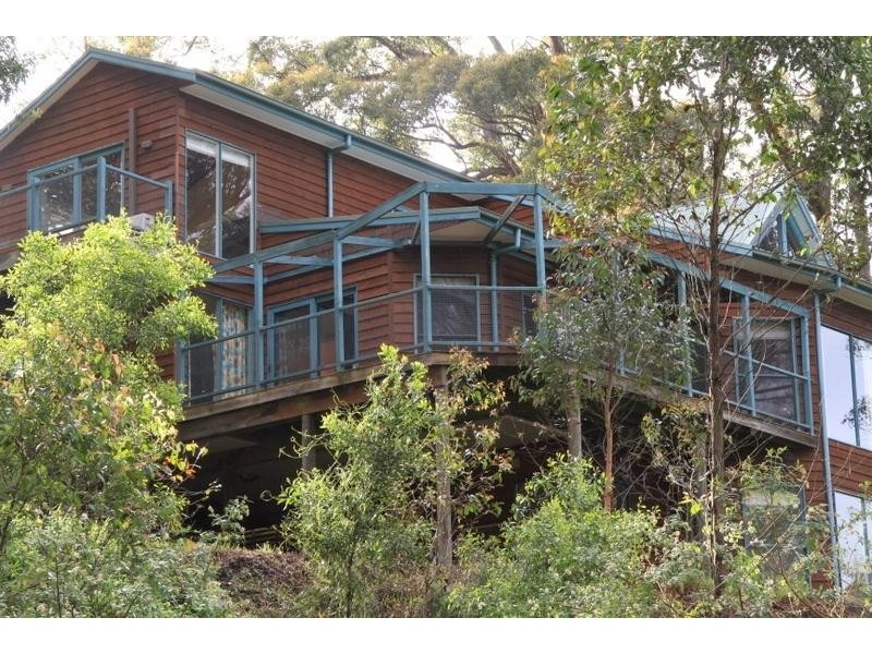 11 Ben Nevis Cct, Bundanoon NSW 2578