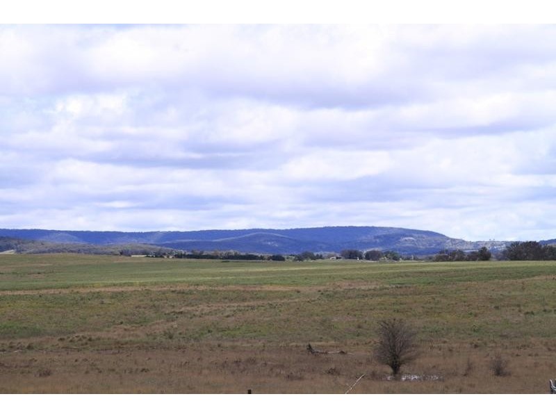 Brayton NSW 2579