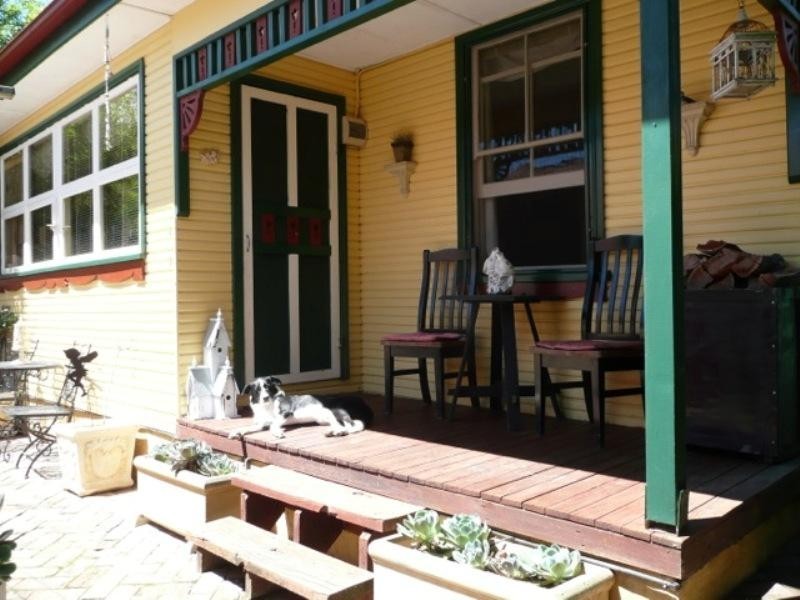 33 Railway Ave, Bundanoon NSW 2578