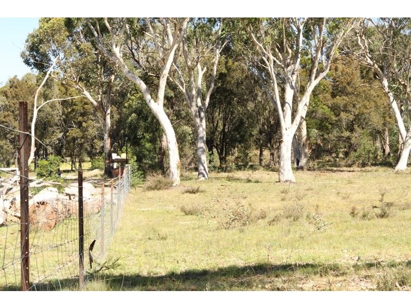 1 Bumballa  St, Tallong NSW 2579