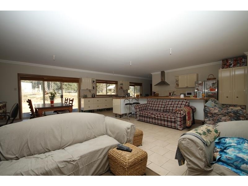184 Mulwaree  Dr, Tallong NSW 2579