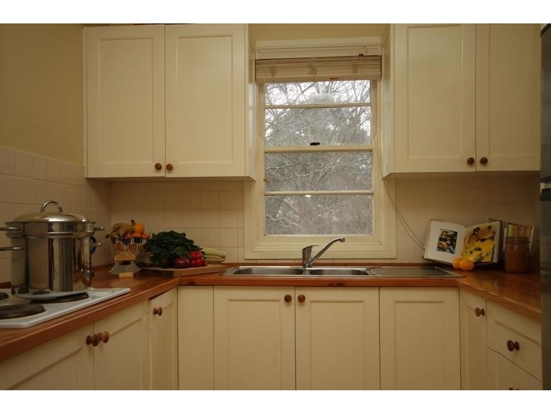 149 Railway Ave, Bundanoon NSW 2578