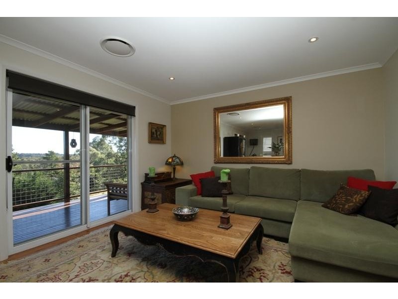 8 Lodge Lane, Bundanoon NSW 2578