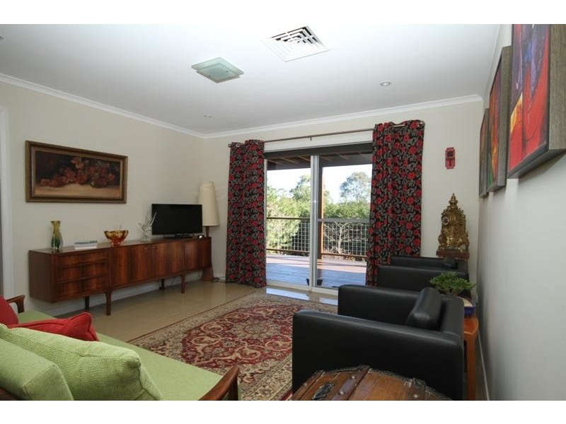 8 Lodge Lane, Bundanoon NSW 2578