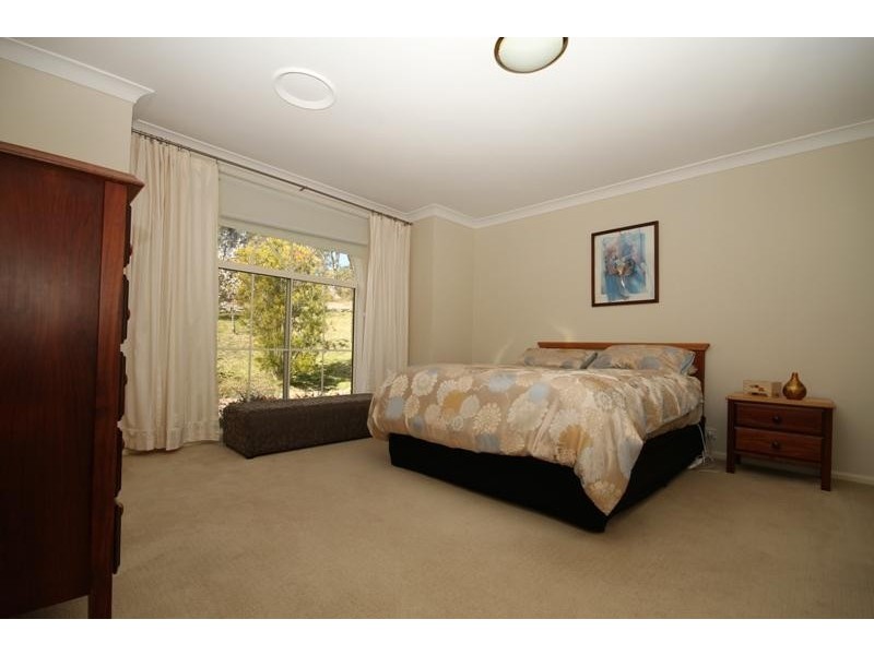 30 Hakea Cl, Tallong NSW 2579