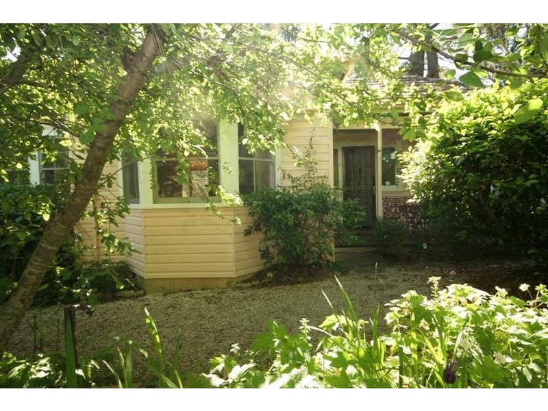 19 Church St, Bundanoon NSW 2578