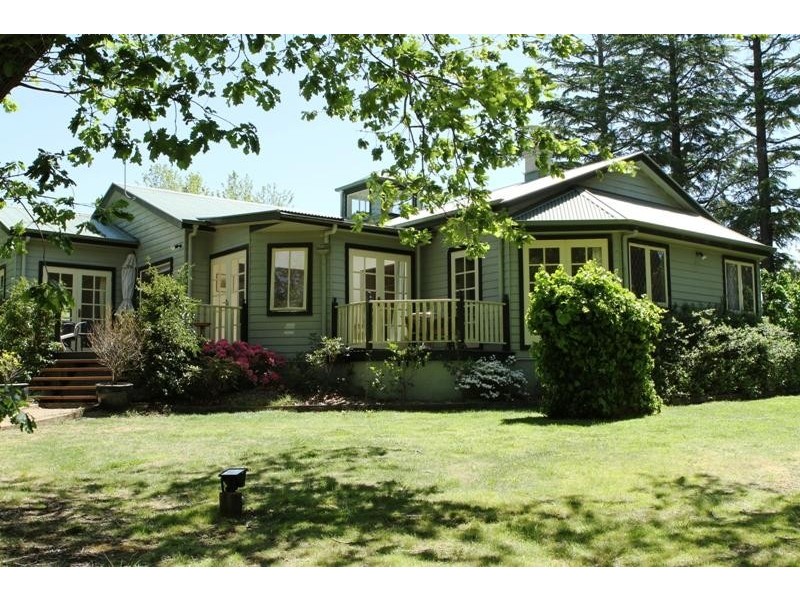 2 Ross St, Bundanoon NSW 2578