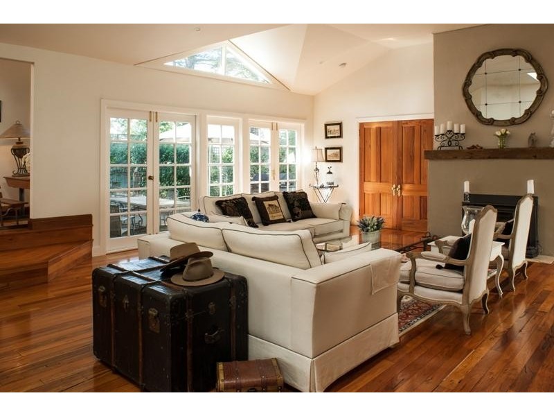 2 Ross St, Bundanoon NSW 2578