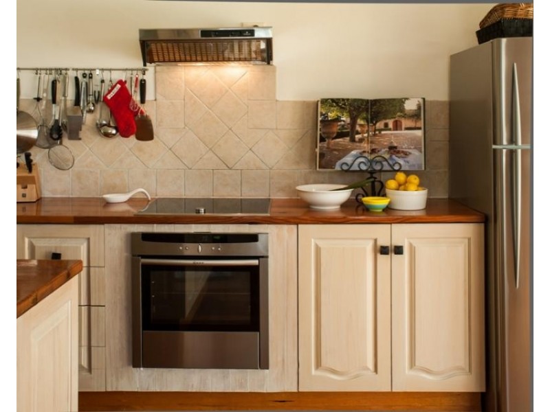 2 Ross St, Bundanoon NSW 2578