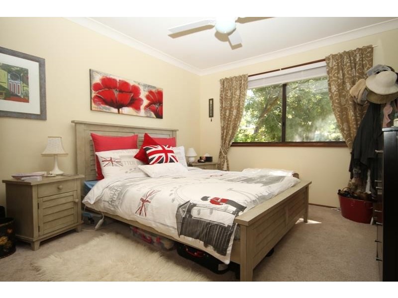 5 Lucas St, Bundanoon NSW 2578