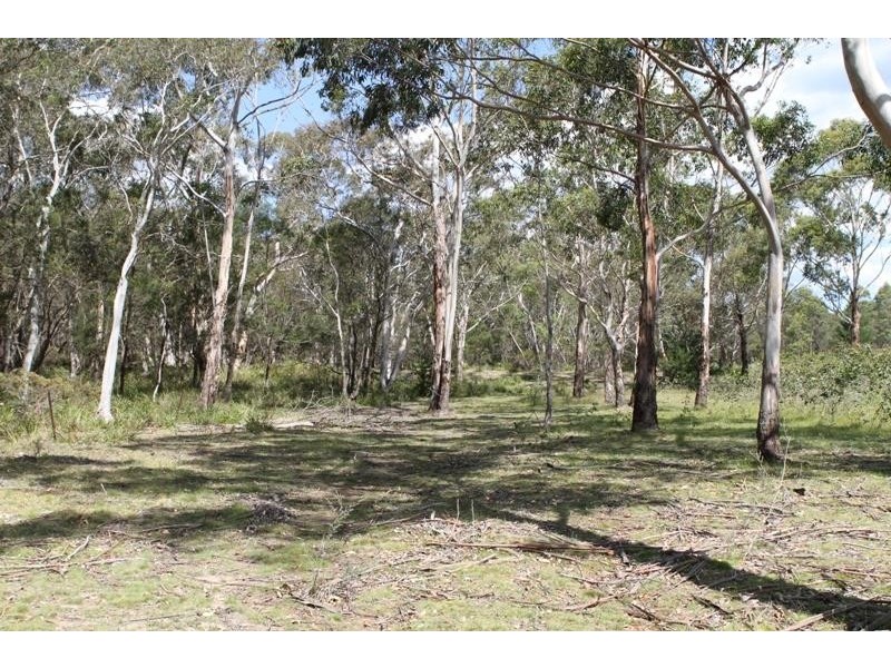 64 Railway Pde, Tallong NSW 2579