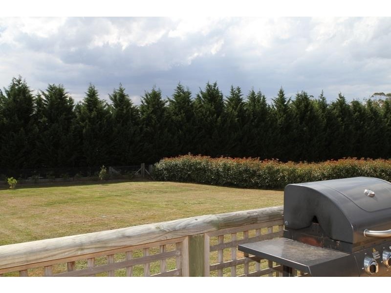 4 Tobin Pl, Bundanoon NSW 2578