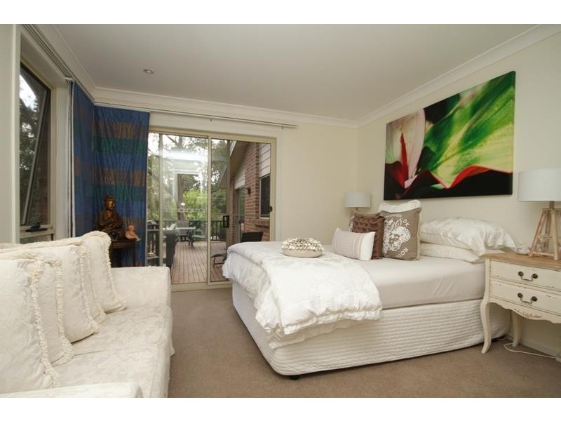 6 Lucas St, Bundanoon NSW 2578