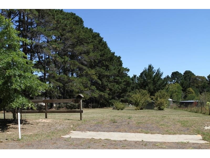 73 Camden  St, Wingello NSW 2579