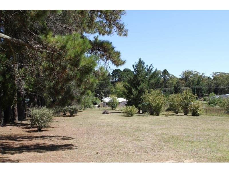 73 Camden  St, Wingello NSW 2579