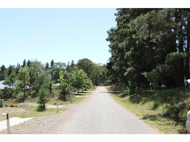 73 Camden  St, Wingello NSW 2579