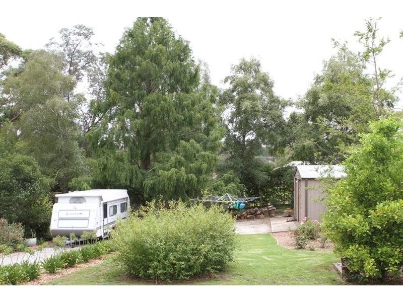 32 Bindar Cres, Bundanoon NSW 2578