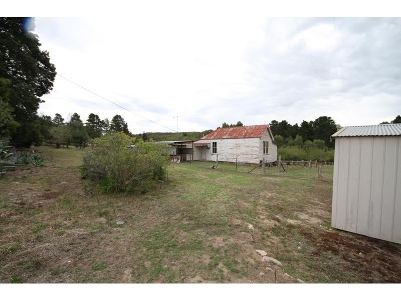 88 Badgerys Lookout Rd, Tallong NSW 2579