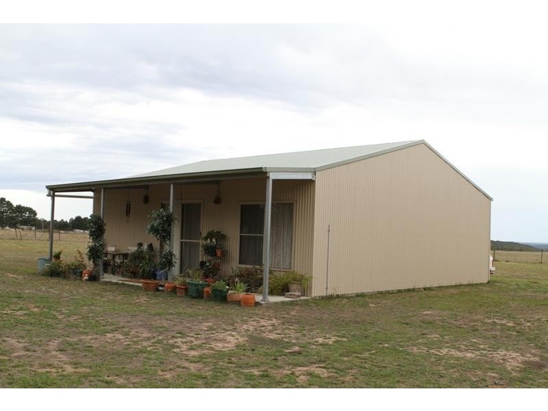 87 Badgerys Lookout Rd, Tallong NSW 2579