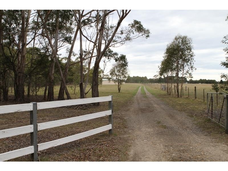 87 Badgerys Lookout Rd, Tallong NSW 2579