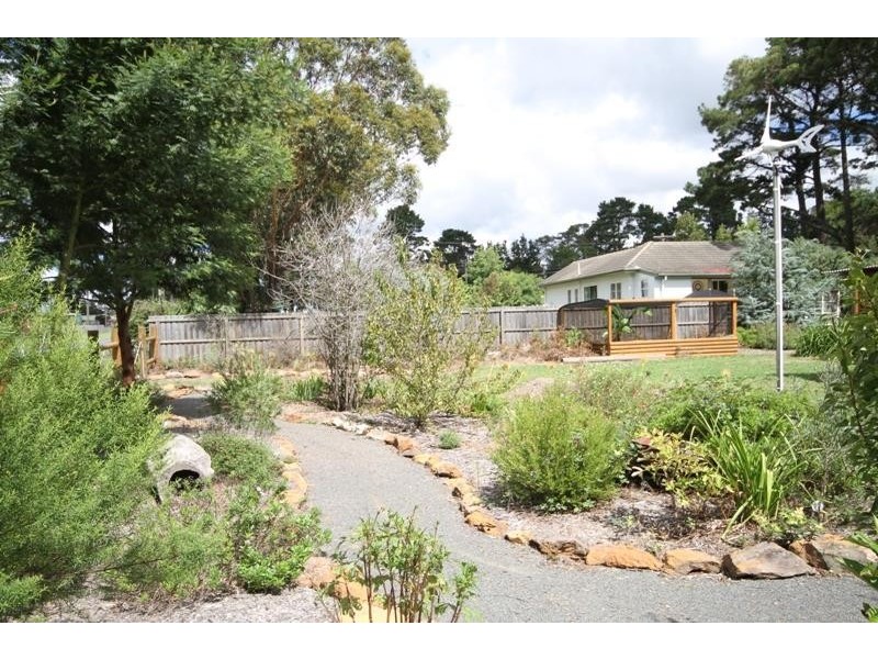 9 Murrimba Rd, Wingello NSW 2579