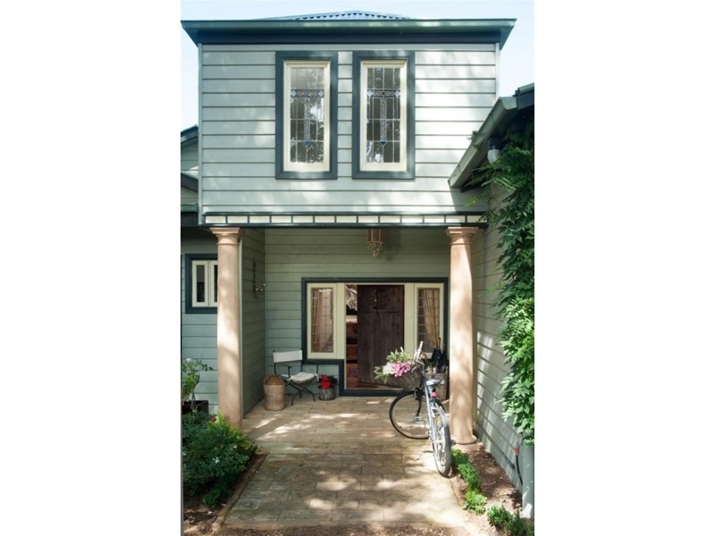 2 Ross St, Bundanoon NSW 2578