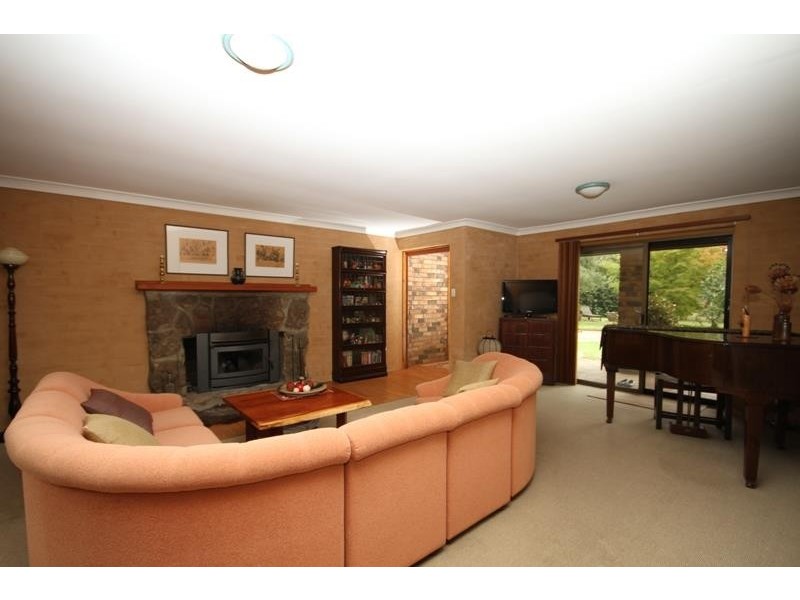 74 Old Wingello Rd, Wingello NSW 2579