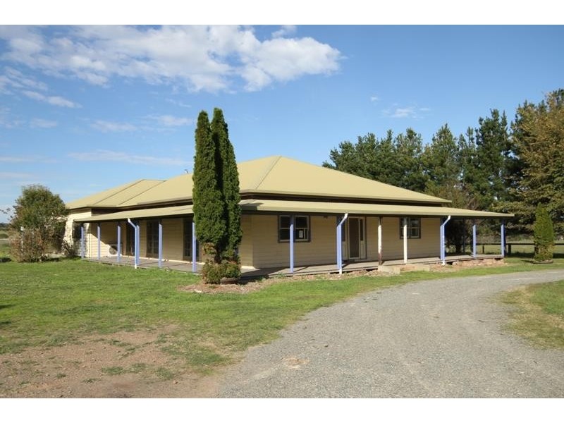 245 Badgerys Lookout Rd, Tallong NSW 2579