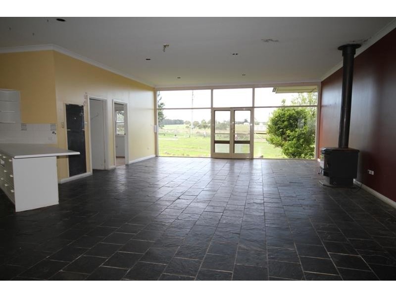 245 Badgerys Lookout Rd, Tallong NSW 2579