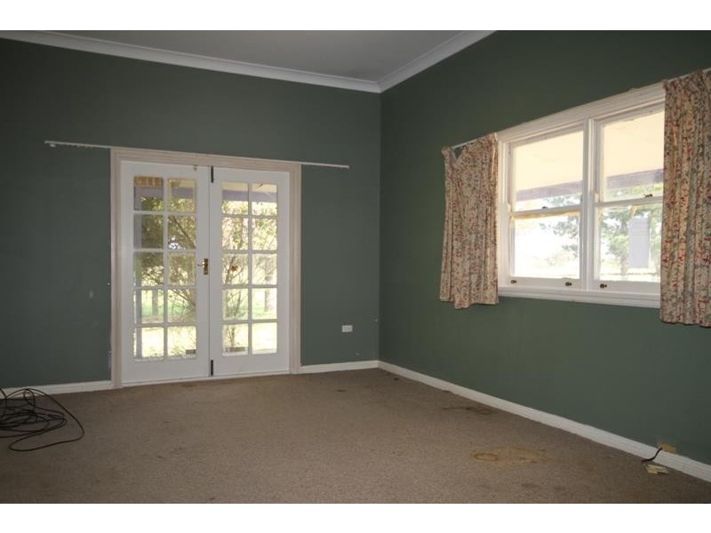 245 Badgerys Lookout Rd, Tallong NSW 2579