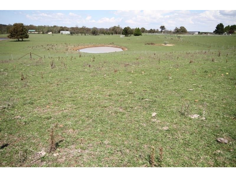 245 Badgerys Lookout Rd, Tallong NSW 2579