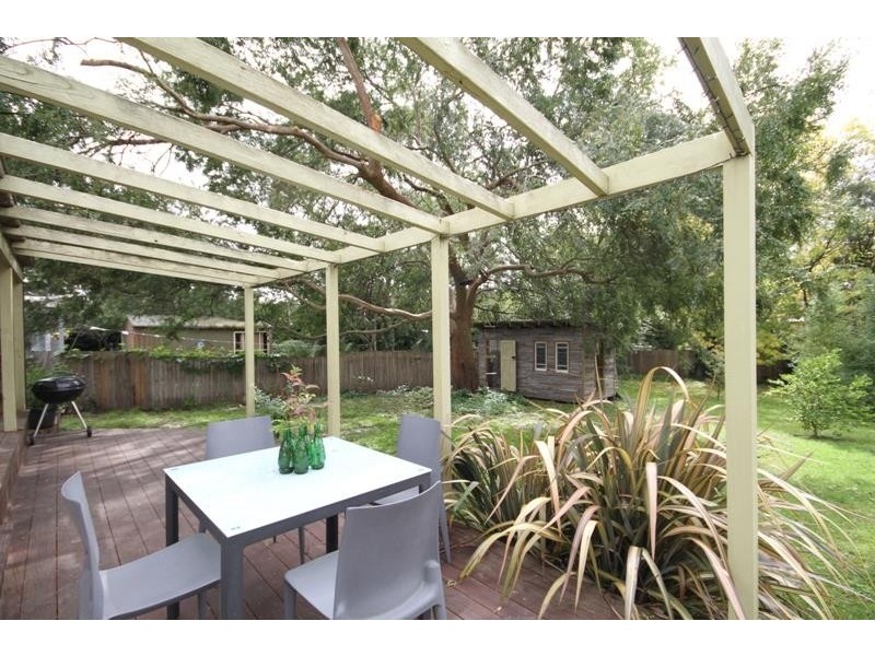 11 Ebury St, Bundanoon NSW 2578
