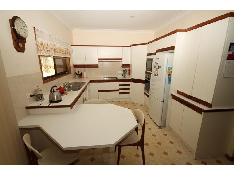 100 Mulwaree Dr, Tallong NSW 2579