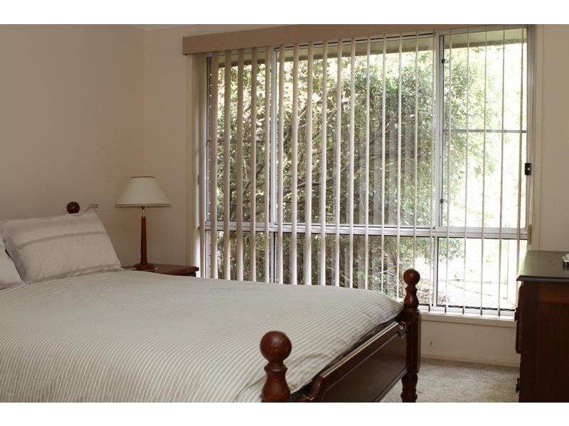 25 Ashgrove Pl, Bundanoon NSW 2578