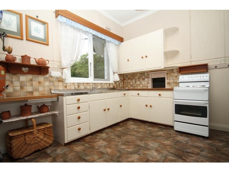 18 Rosenthal Ave, Bundanoon NSW 2578