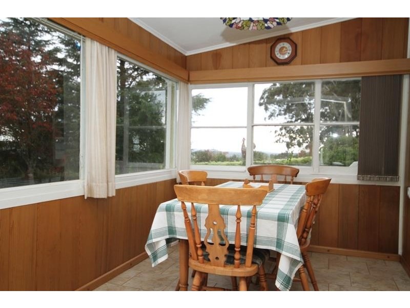 18 Rosenthal Ave, Bundanoon NSW 2578