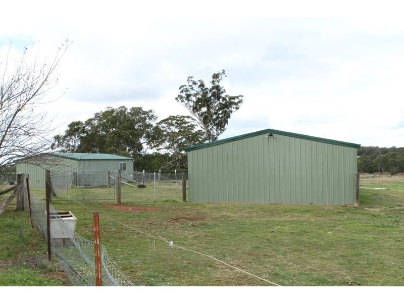 724 Caoura Rd, Tallong NSW 2579