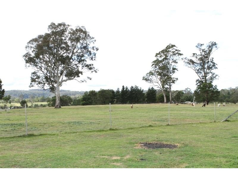 724 Caoura Rd, Tallong NSW 2579