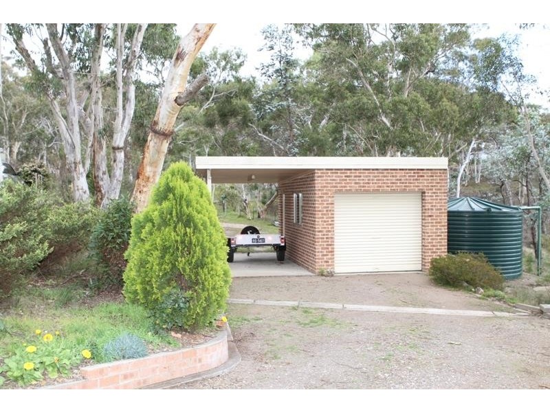 12 Railway Pde, Tallong NSW 2579