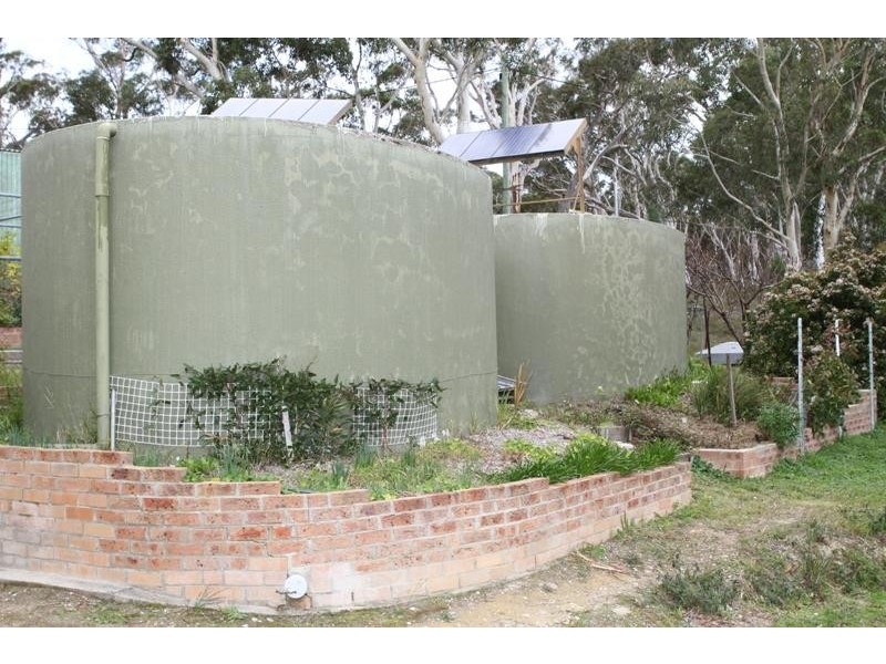 12 Railway Pde, Tallong NSW 2579