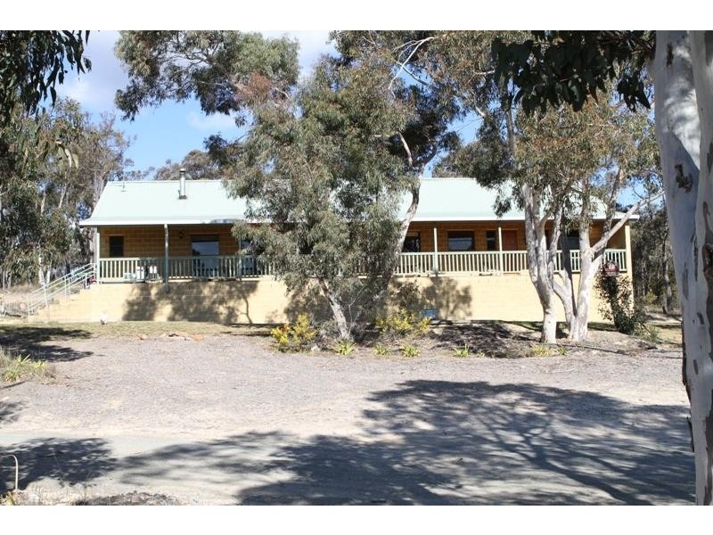 120 Mulwaree Dr, Tallong NSW 2579