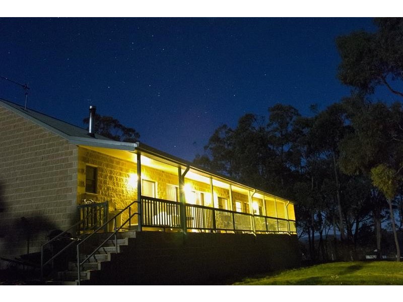 120 Mulwaree Dr, Tallong NSW 2579