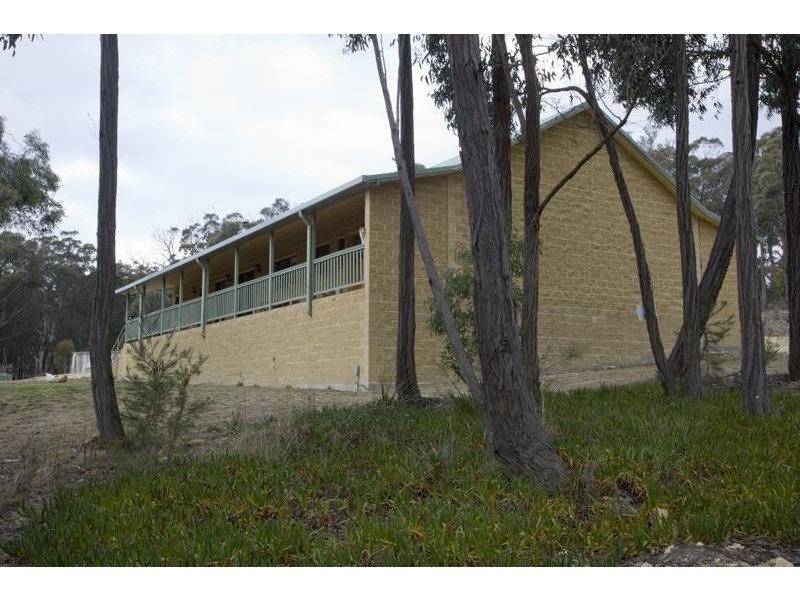 120 Mulwaree Dr, Tallong NSW 2579